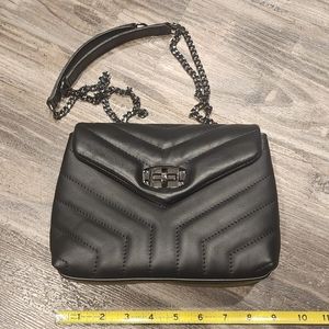 Black handbag chain strap